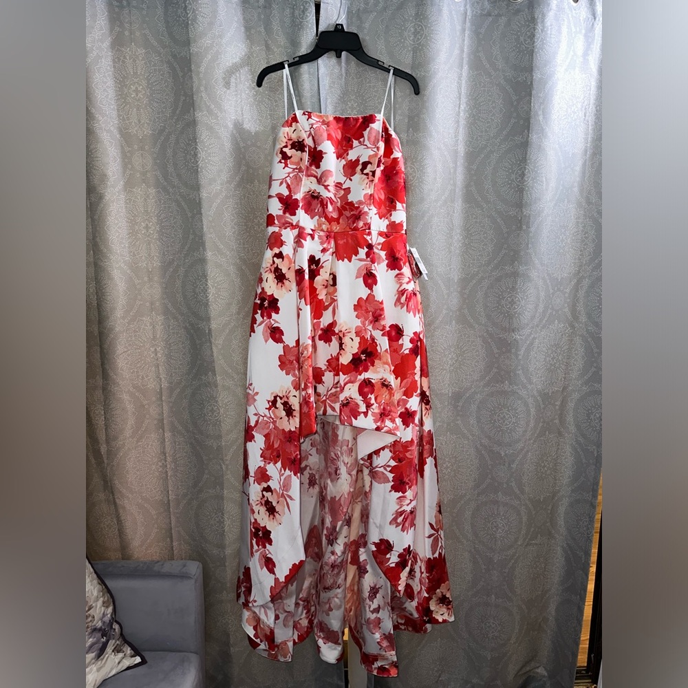 Never Worn - image 1